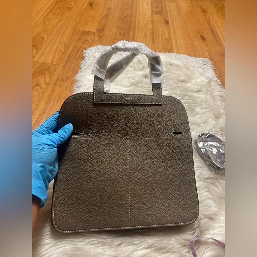 Etoupe Leather Hazlan style Crossbody  Bag - Picture 3 of 16